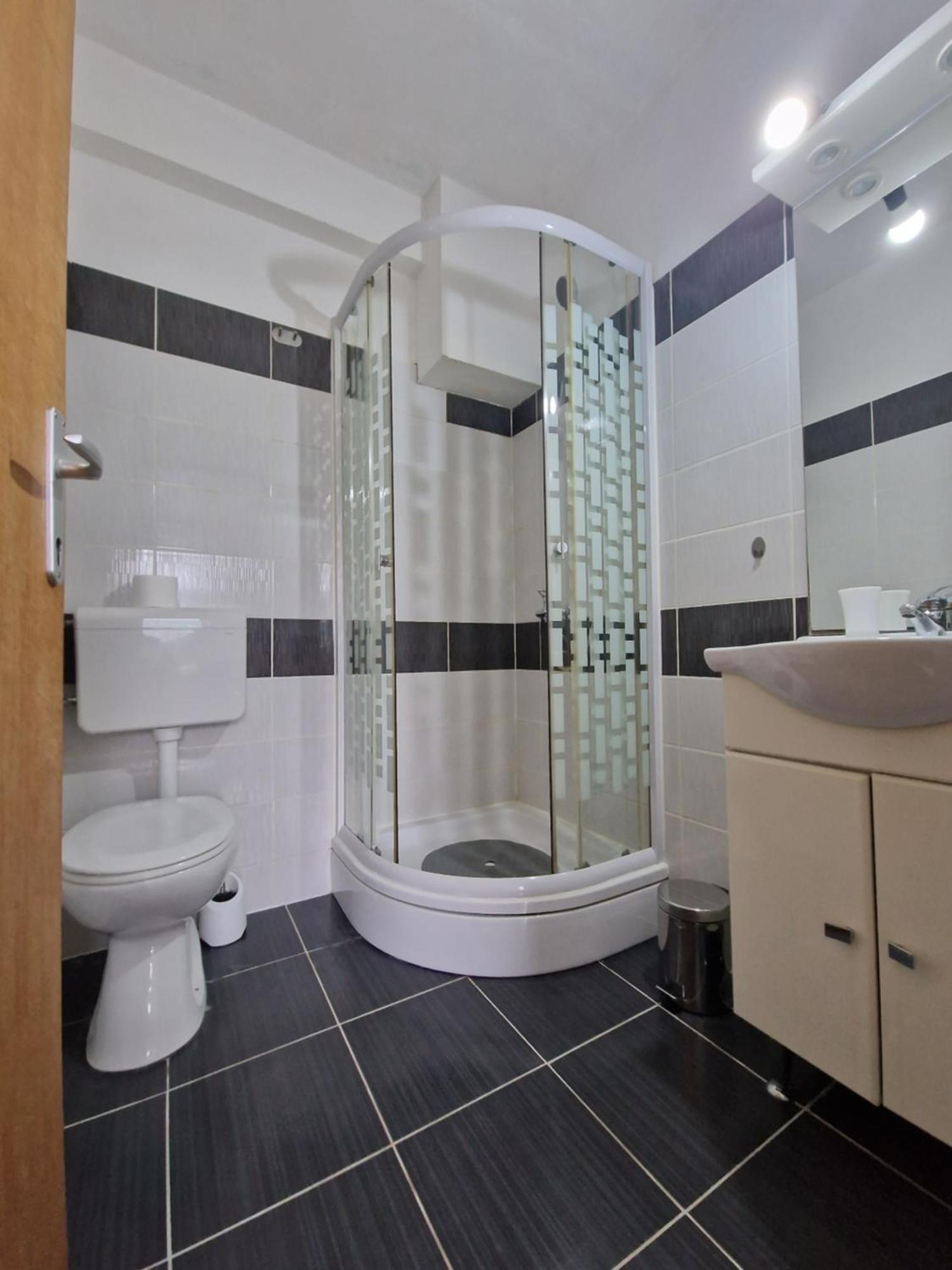Ensuite Stay Rooms Split Zewnętrze zdjęcie